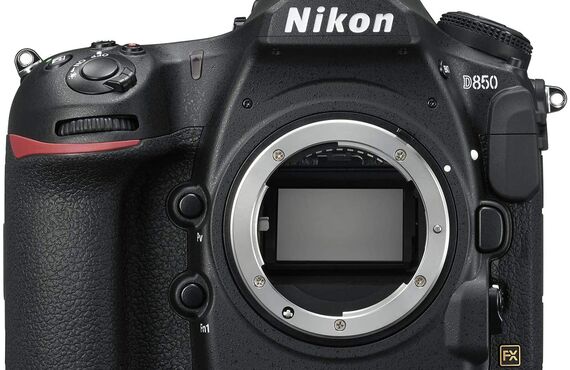 カメラレンタル神戸のおすすめレンズ・ビデオカメラ買取王カメライオンNIKON D850 ボディ 一眼レフ