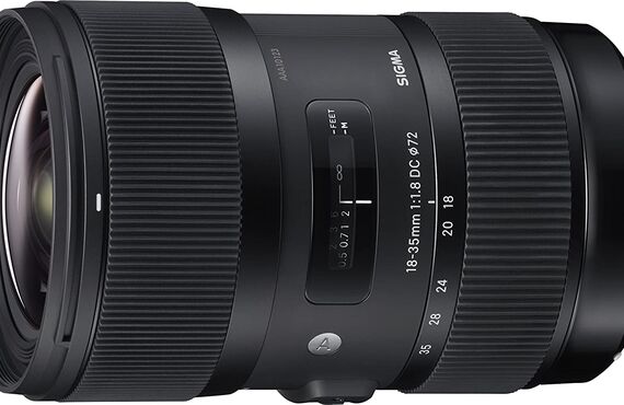 尼崎のおすすめ SIGMA シグマ 18-35mm F1.8 DC HSMの高い買取価格 売るなら百獣のカメラ買取 カメライオンが買い取り
