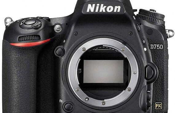 カメラレンタル神戸のおすすめレンズ・ビデオカメラ買取王カメライオンNIKON D750 ボディ 一眼レフ