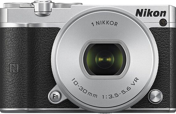 カメラレンタル神戸のおすすめレンズ・ビデオカメラ買取王カメライオンNikon1 J5 レンズキットミラーレス一眼