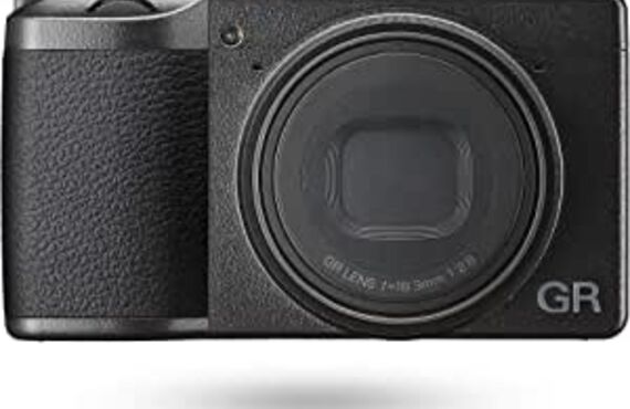 カメラレンタル神戸のおすすめレンズ・ビデオカメラ買取王カメライオンRICOH GR III (GR3) コンパクトデジタルカメラ
