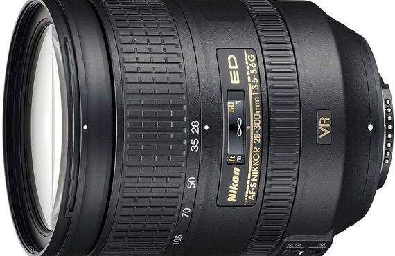 カメラレンタル神戸のおすすめレンズ・ビデオカメラ買取王カメライオンAF-S NIKKOR 28-300mm f/3.5-5.6G ED VR高倍率
