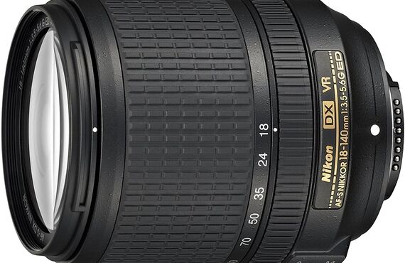 カメラレンタル神戸のおすすめレンズ・ビデオカメラ買取王カメライオンAF-S DX NIKKOR18-140 f/3.5-5.6G ED VR高倍率