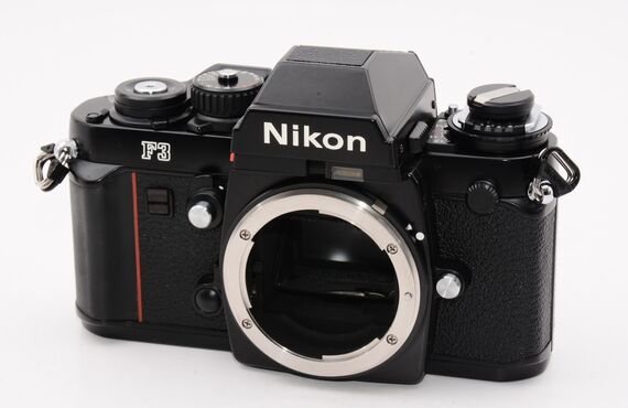 姫路のおすすめ Nikon ニコン F3 アイレベル フィルムカメラ の高い買取価格 売るなら百獣の買取王が高価買い取り 