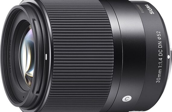 カメラレンタル神戸のおすすめレンズ・ビデオカメラ買取王カメライオンSIGMA 30mm F1.4 DC HSM 単焦点レンズ CANON EF
