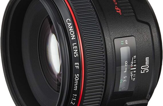 新潟のおすすめ Canon キャノン 単焦点標準レンズ EF50mm F1.2L の高い買取価格 売るなら百獣の買取王が高価買い取り 