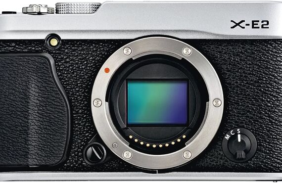梅田のおすすめ FUJIFILM 富士フイルム X-E2 ボディの高い買取価格 売るなら百獣のカメラ買取王が高価買い取り